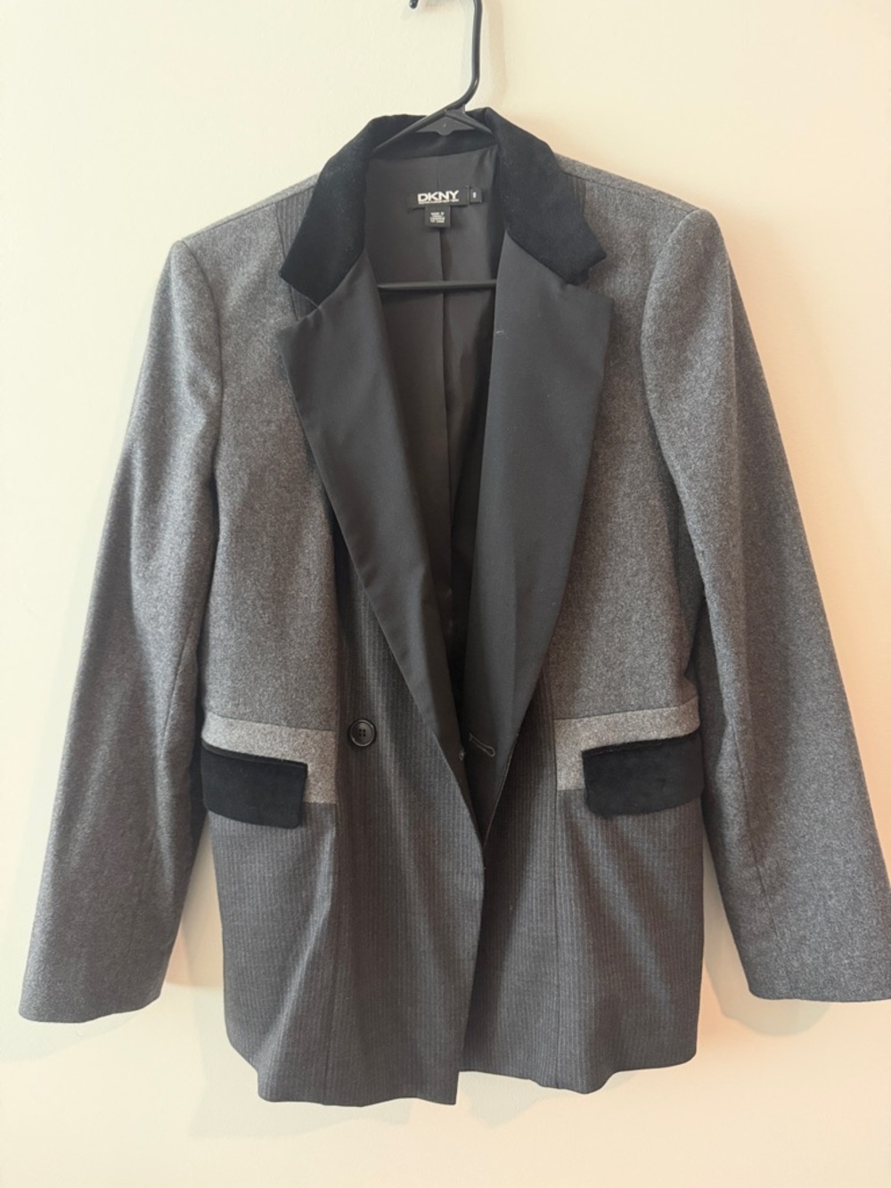 DKNY Gray and Black Contrast Tailored Blazer